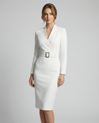 Weißes Midikleid mit V-Ausschnitt, Taillengürtel und langen Ärmeln
